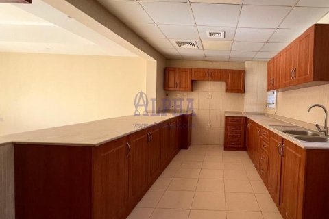 Huvila Al Hamra Village, Ras Al Khaimah, Arabiemiraatit 3 makuuhuonetta, 197 m2 № 660682 - kuva 6