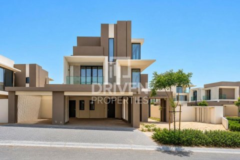 Villa in Jebel Ali, Dubai, UAE 4 bedrooms, 656.45 sq.m. № 744996 - photo 22
