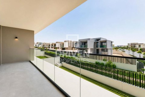 Villa in Jebel Ali, Dubai, UAE 4 bedrooms, 656.45 sq.m. № 744996 - photo 30