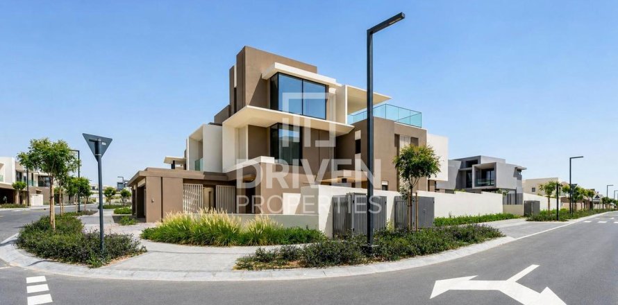 Villa à Jebel Ali, Dubai, EAU: 4 chambres, 656.45 m2 № 744996