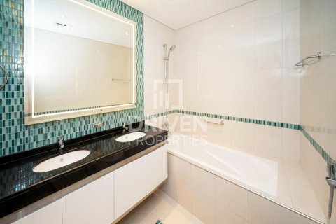 Apartment in Dubai Marina, Dubai, UAE 1 bedroom, 89.65 sq.m. № 744999 - photo 5