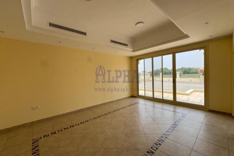 Vila u gradu Al Hamra Village, Ras Al Khaimah, UAE 5 spavaće sobe, 991.3 m2 Br. 659657 - Slika 10