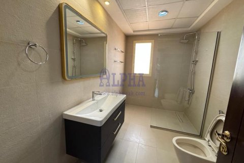 Vila u gradu Al Hamra Village, Ras Al Khaimah, UAE 5 spavaće sobe, 991.3 m2 Br. 659657 - Slika 9