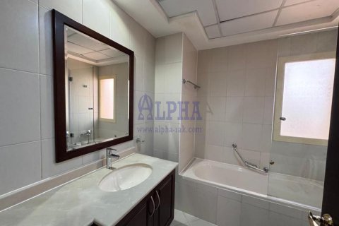 Vila u gradu Al Hamra Village, Ras Al Khaimah, UAE 5 spavaće sobe, 991.3 m2 Br. 659657 - Slika 13