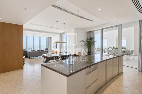 Apartament na sprzedaż w Jumeirah Village Circle, Dubai, ZEA 4 sypialnie, 511.8 mkw., nr 755787 - zdjęcie 1