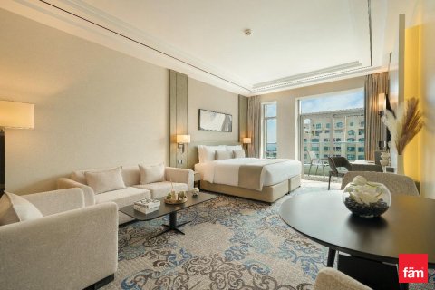 Apartment i Palm Jumeirah, Dubai, UAE 1 soveværelse, 92 kvm № 701520