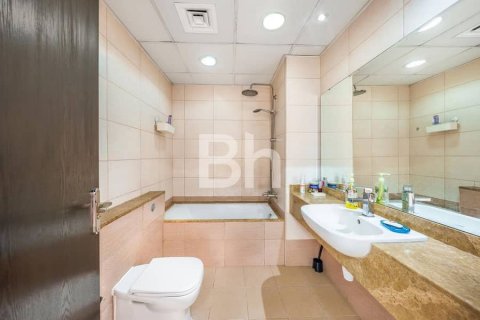 Вилла Джумейра Вилладж Серкл, Дубай, БАӘ-да 2 жатын бөлмелер, 195 м² № 643786 - фото 13