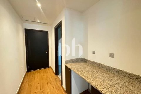 Üürile anda villa asukohaga Jumeirah Village Triangle, Dubai, AÜE: 2 magamistoaga, 708 m² Nr 643785 - pilt 6