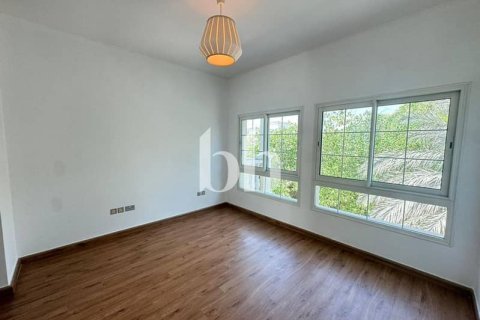 Üürile anda villa asukohaga Jumeirah Village Triangle, Dubai, AÜE: 2 magamistoaga, 708 m² Nr 643785 - pilt 9