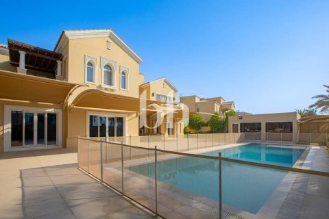 Vila di Arabian Ranches, Dubai, UAE 6 bilik tidur, 1644 meter persegi № 643784 - foto 1