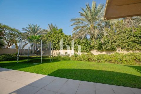 Vila di Arabian Ranches, Dubai, UAE 6 bilik tidur, 1644 meter persegi № 643784 - foto 6