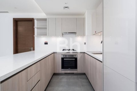 Apartament na sprzedaż w Dubai, ZEA 3 sypialnie, 145 mkw., nr 643788 - zdjęcie 2