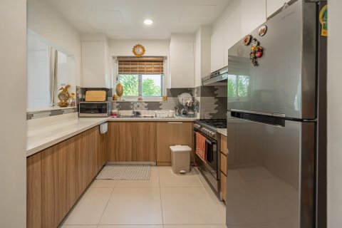 Villa en venta en Dubai Land, Dubai, EAU 4 dormitorios, 227 m2 № 677898 - foto 12