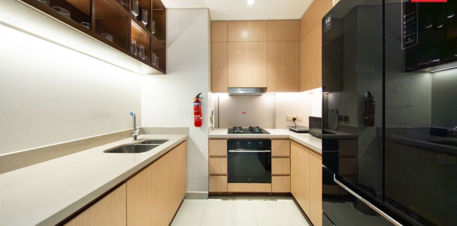 Apartment in Downtown Dubai (Downtown Burj Dubai), UAE 2 bedrooms, 101.6 sq.m. № 641490