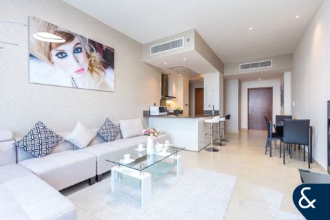 Apartment in Dubai Marina, Dubai, UAE 2 bedrooms, 116 sq.m. № 667854 - photo 5
