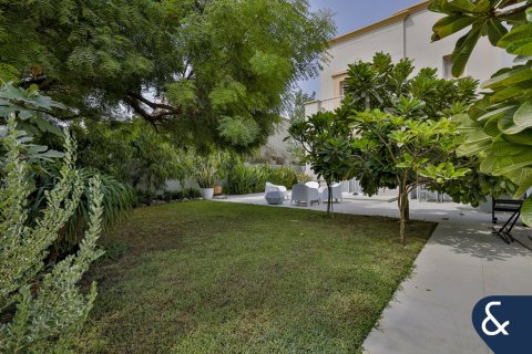 Villa til salg i The Springs, Dubai, UAE 4 soveværelser, 210 kvm № 667869 - foto 19