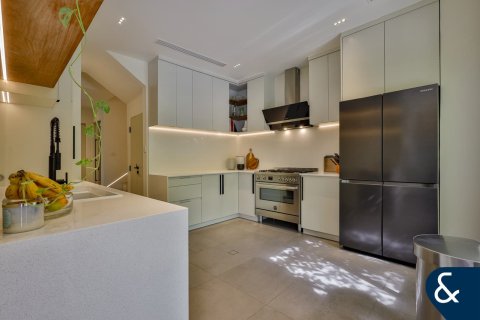 Villa til salg i The Springs, Dubai, UAE 4 soveværelser, 210 kvm № 667869 - foto 2