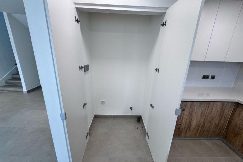 Townhouse de închiriat în Yas Island, Abu Dhabi, EAU 2 dormitoare, 124 mp. №652786 - poză 13