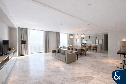 Wohnung zur Miete in Downtown Dubai (Downtown Burj Dubai), Dubai, VAE 4 Schlafzimmer, 261 m2 Nr. 698512 - Foto 2