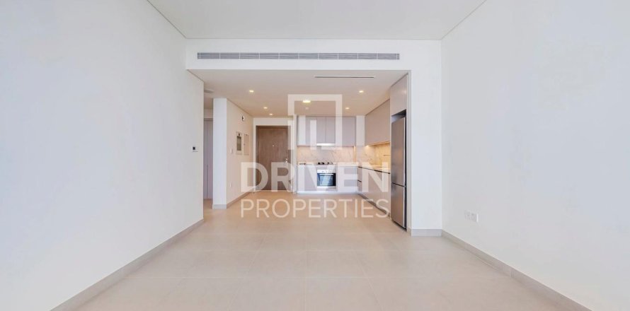 Apartment in Dubai Harbour, Dubai, UAE 1 bedroom, 73.11 sq.m. № 741912