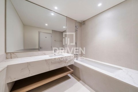 Apartment in Dubai Harbour, Dubai, UAE 1 bedroom, 73.11 sq.m. № 741912 - photo 6