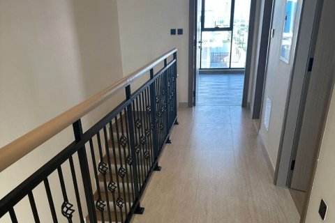 Villa in Damac Lagoons, Dubai, UAE 4 bedrooms, 144 sq.m. № 678469 - photo 15