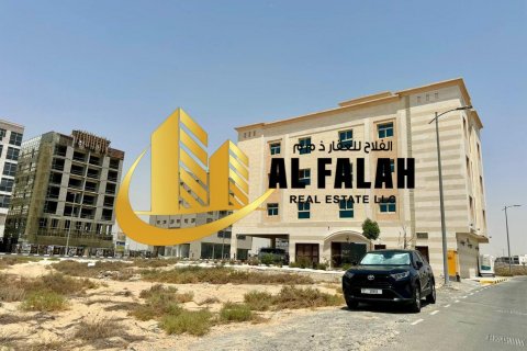 Terreno in vendita a Tilal City, Sharjah, EAU 474 mq. № 635572 - foto 3