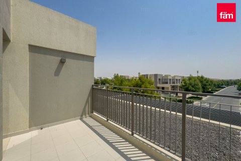 Vilă de închiriat în Dubai, EAU 4 dormitoare, 248.1 mp.  №700070 - poză 22