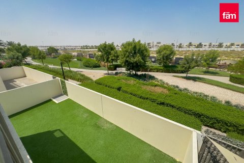 Vilă de închiriat în Dubai, EAU 4 dormitoare, 248.1 mp.  №700070 - poză 6