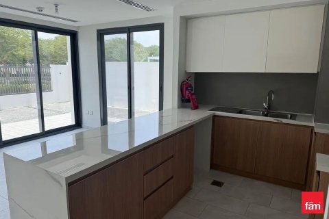 Adosado en alquiler en Dubai, EAU 4 dormitorios, 230 m2 № 700071 - foto 2