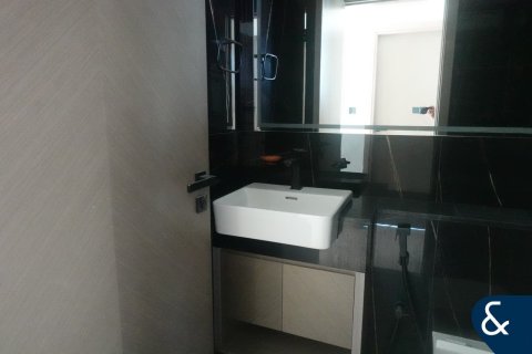 Apartment in Jumeirah Village Circle, Dubai, UAE 2 bedrooms, 115 sq.m. № 671295 - photo 13