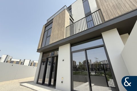 Townhouse sa Mudon, Dubai, UAE 4 silid-tulugan, 161 sq.m. № 671296 - larawan 7