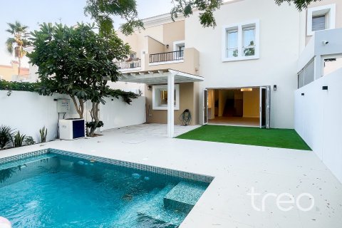 Vila v Arabian Ranches, Dubai, SAE 4 ložnice, 236.07 m² Č.: 733942