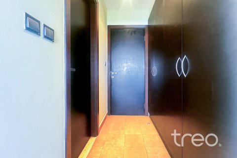 Villa till försäljning i Jumeirah Village Triangle, Dubai, UAE 2 sovrum, 250 kvm Nr. 733941 - fotografi 11