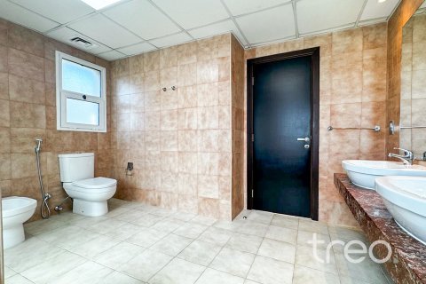 Villa till försäljning i Jumeirah Village Triangle, Dubai, UAE 2 sovrum, 250 kvm Nr. 733941 - fotografi 17