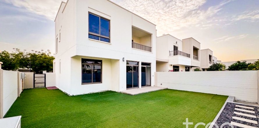 Casa urbana em Town Square, Dubai, EAU 4 quartos, 225.1 m2 № 733946
