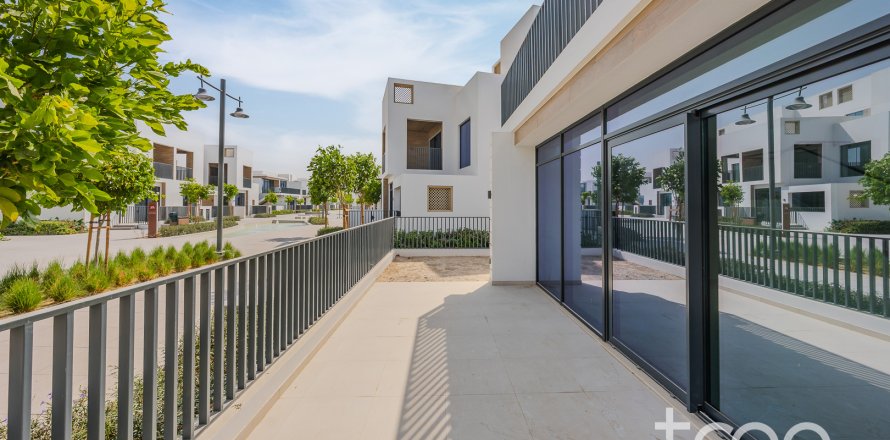 Townhouse în Arabian Ranches 3, Dubai, EAU 4 dormitoare, 296.64 mp.  №733947