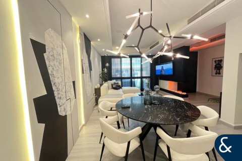 Villa till försäljning i Jumeirah Village Circle, Dubai, UAE 4 sovrum, 336 kvm Nr. 667800 - fotografi 6