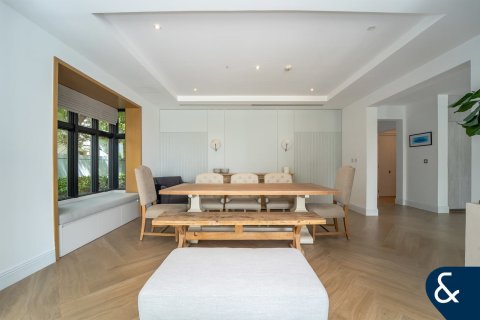 Vila di Jumeirah Golf Estates, Dubai, UEA 5 kamar tidur, 525 m2 nomor 667801 - foto 8