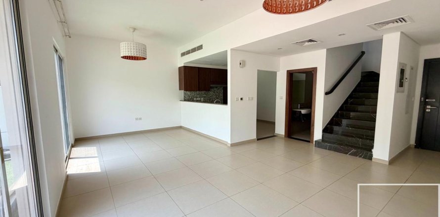 Kuća u nizu u Mudon, Dubai, UAE 161 m2, 3 spavaćih soba Br. 747953