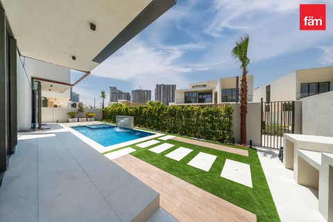 Βίλα σε Dubai Hills Estate, ΗΑΕ 5 υπνοδωμάτια, 662.2 τ.μ. Αρ. 668799 - φωτογραφία 23