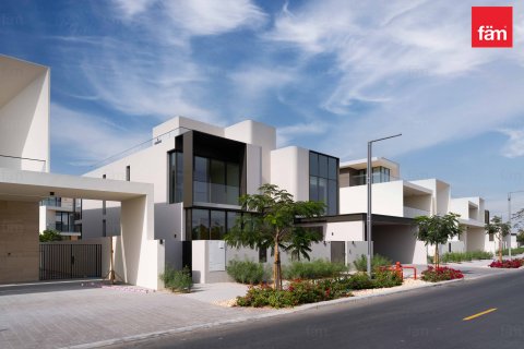 Dubai Hills Estate, Dubai, संयुक्त अरब अमीरात में विला, 5 बेडरूम, 662.2 वर्ग मीटर, संख्या 668799 - फ़ोटो 25