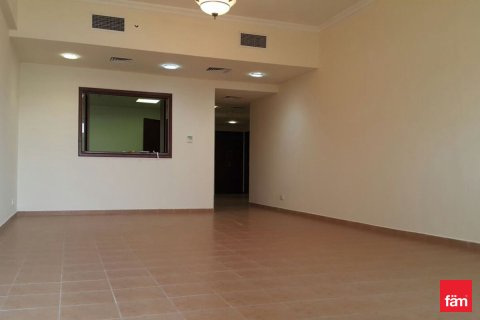 Appartement te huur in Dubai, VAE 3 slaapkamers, 209.6 vr.m., nr 668805 - foto 1