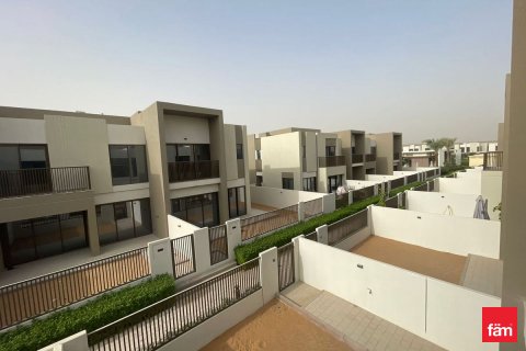 Dubai, BAE’de kiralık townhouse 3 yatak odası, 166.2 m² No 668800 - fotoğraf 15