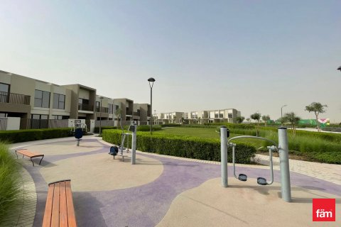 Dubai, BAE’de kiralık townhouse 3 yatak odası, 166.2 m² No 668800 - fotoğraf 20