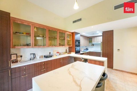 Vilă de vânzare în Dubai, EAU 4 dormitoare, 573.7 mp. №668802 - poză 15