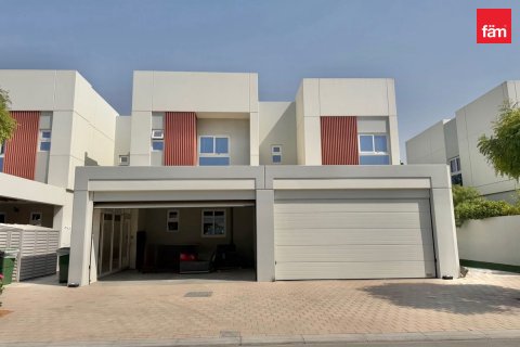 Vilë në Dubai, Emiratet e Bashkuara Arabe 3 dhoma gjumi, 161.3 m2. № 732860 - Foto 4