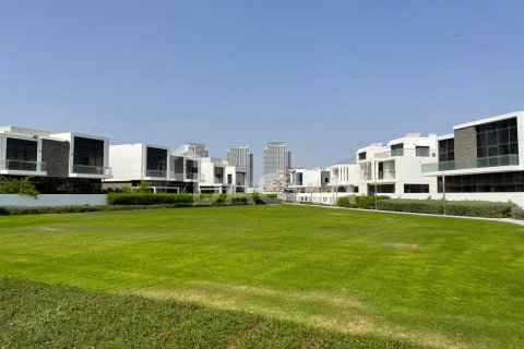 Vila di DAMAC Hills (Akoya by DAMAC), Dubai, UEA 8 kamar tidur, 690 m2 nomor 710364 - foto 10