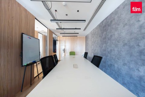 Zyrë në Business Bay, Dubai, Emiratet e Bashkuara Arabe 128.7 m2. № 679972 - Foto 5