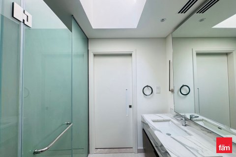 Radový dom v Dubai, SAE 3 spálne, 185.6 m2 č. 679973 - Fotografia 11